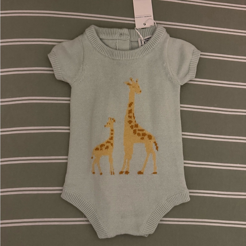Janie and Jack Light Green Giraffe Bodysuit